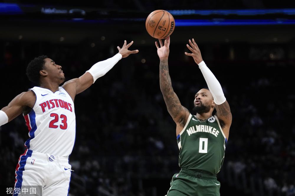 他根据每个 他根据每个