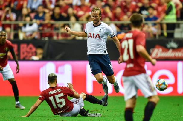 国足面临挑 国足面临挑