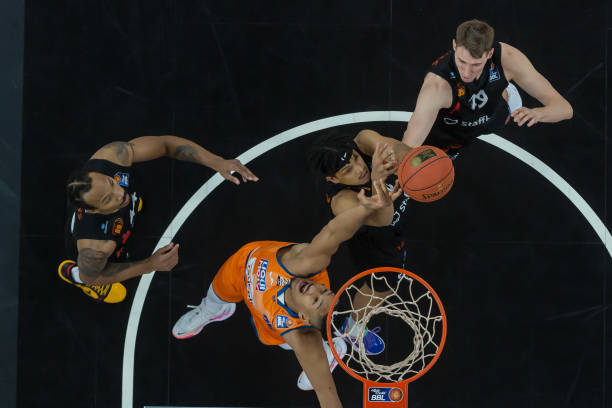 热爱足球的 热爱足球的